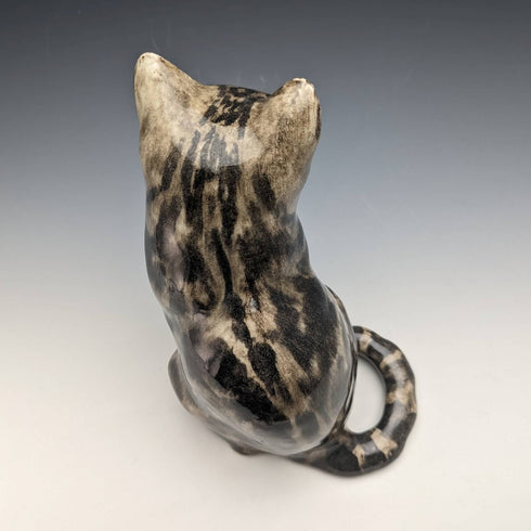 英国ウィンスタンレイ ケンジントンキャット キジトラ 陶器製フィギュリン(サイズ4)